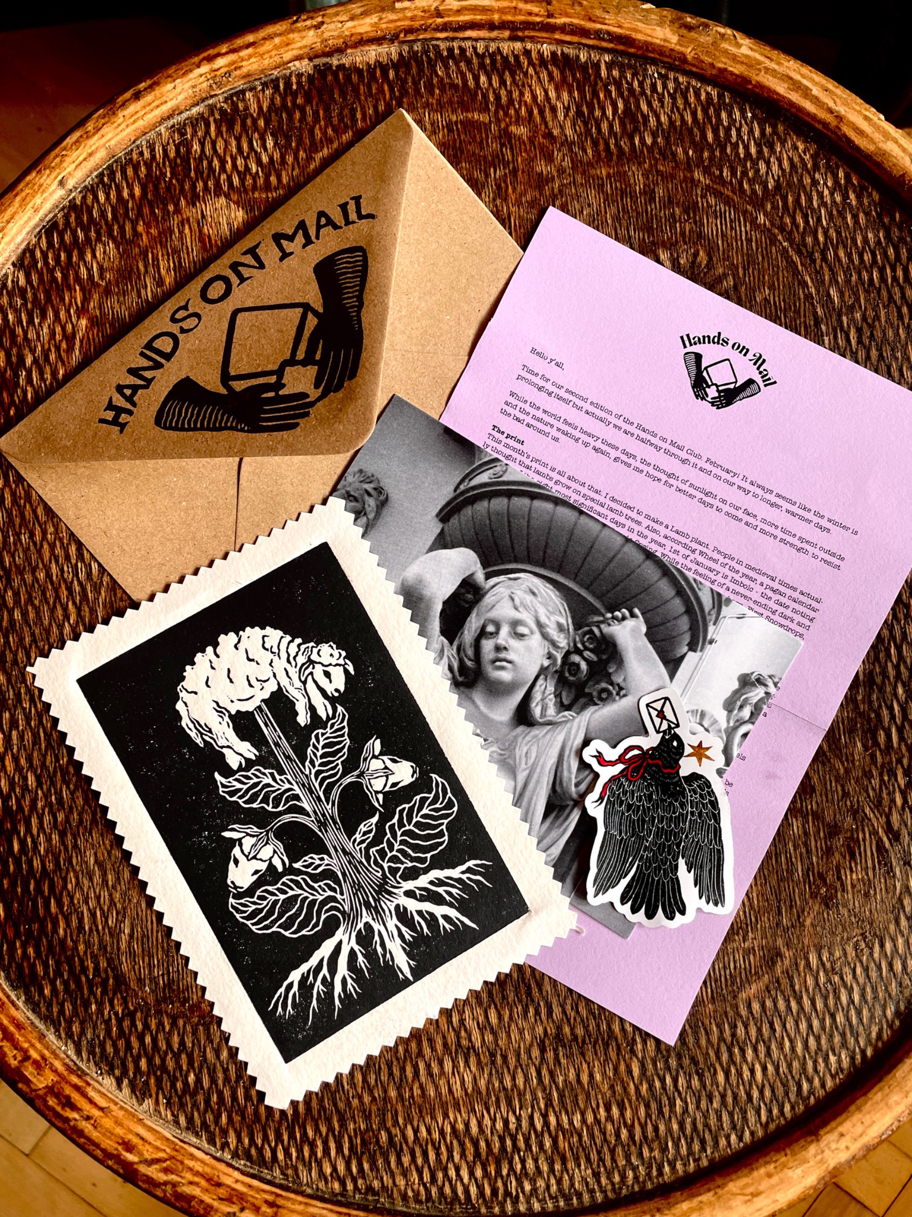 Hands on Mail Club gallery image 3