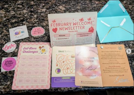 Inspirational Snail Mail header