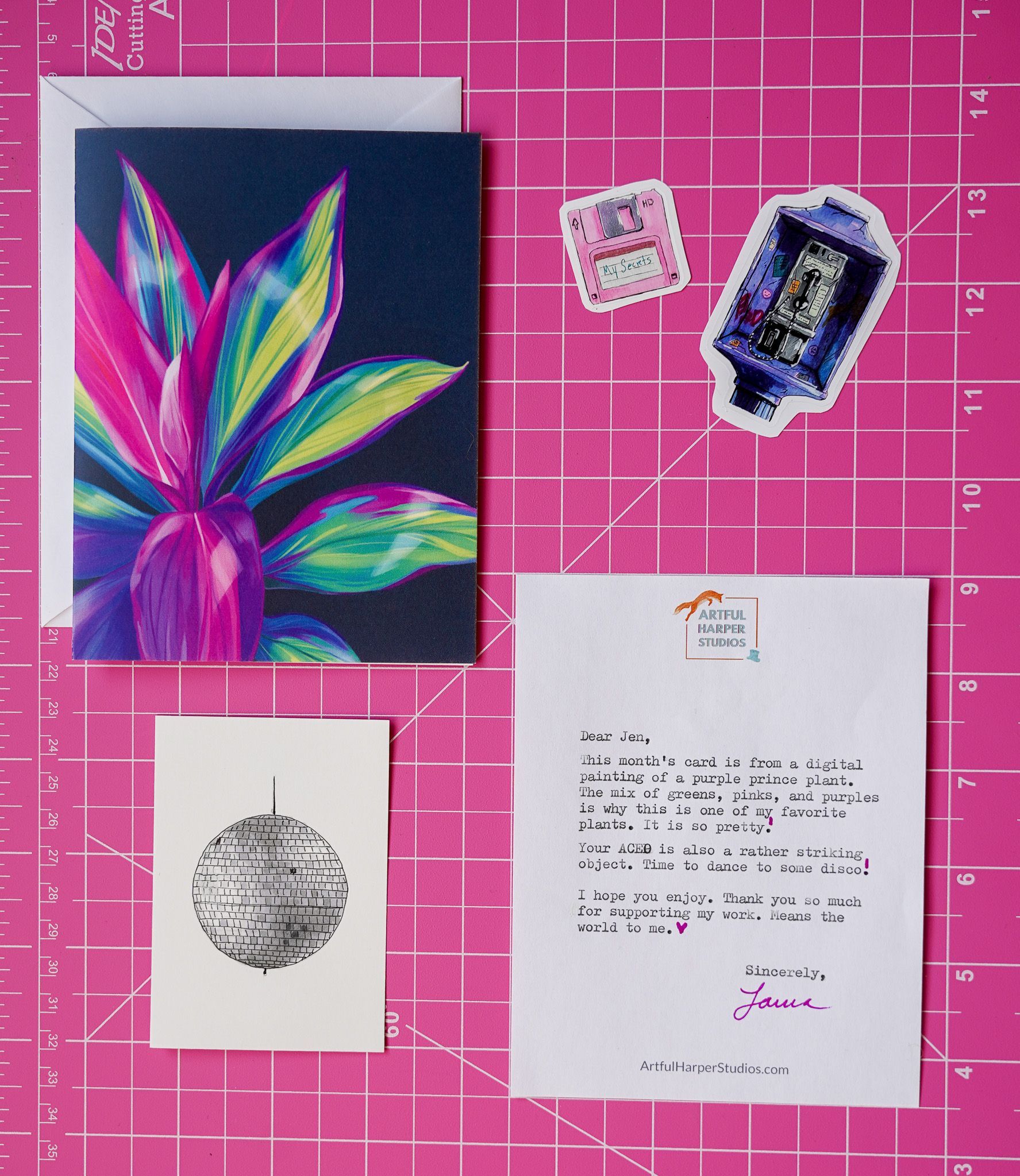 Time Capsule Mail Club gallery image 3